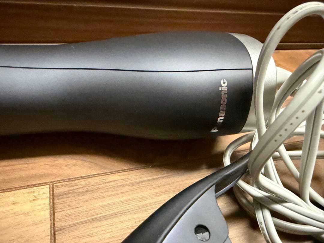 早い者勝ち！Panasonic ナノケア くるくるドライヤー EH-KN0J