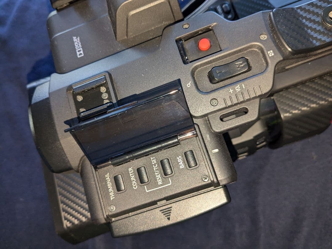 Panasonic AG-DVX200 LEICA 4Kビデオカメラ 本体