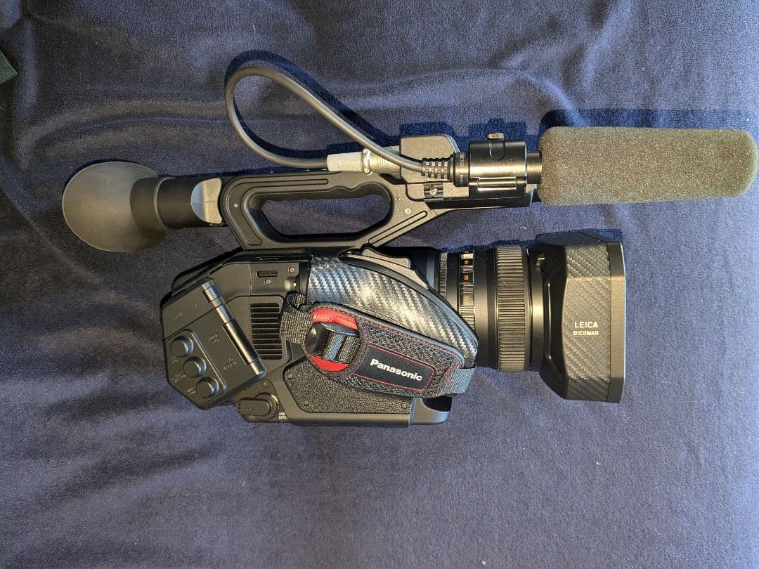 Panasonic AG-DVX200 LEICA 4Kビデオカメラ 本体