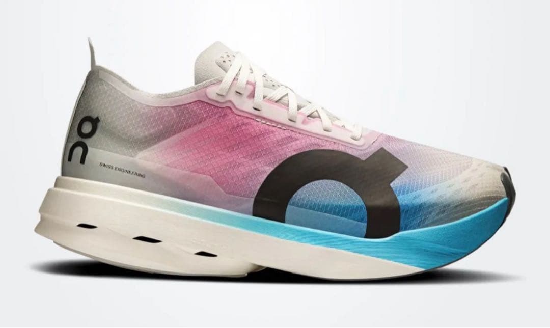 【新品未使用】クラウドブーム　ストライク25.0cm メンズ