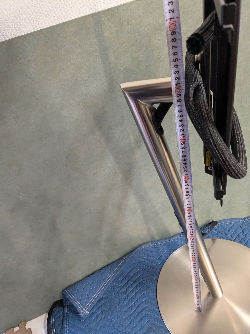 (s) 美品　EQUALS テレビスタンド　シルバー