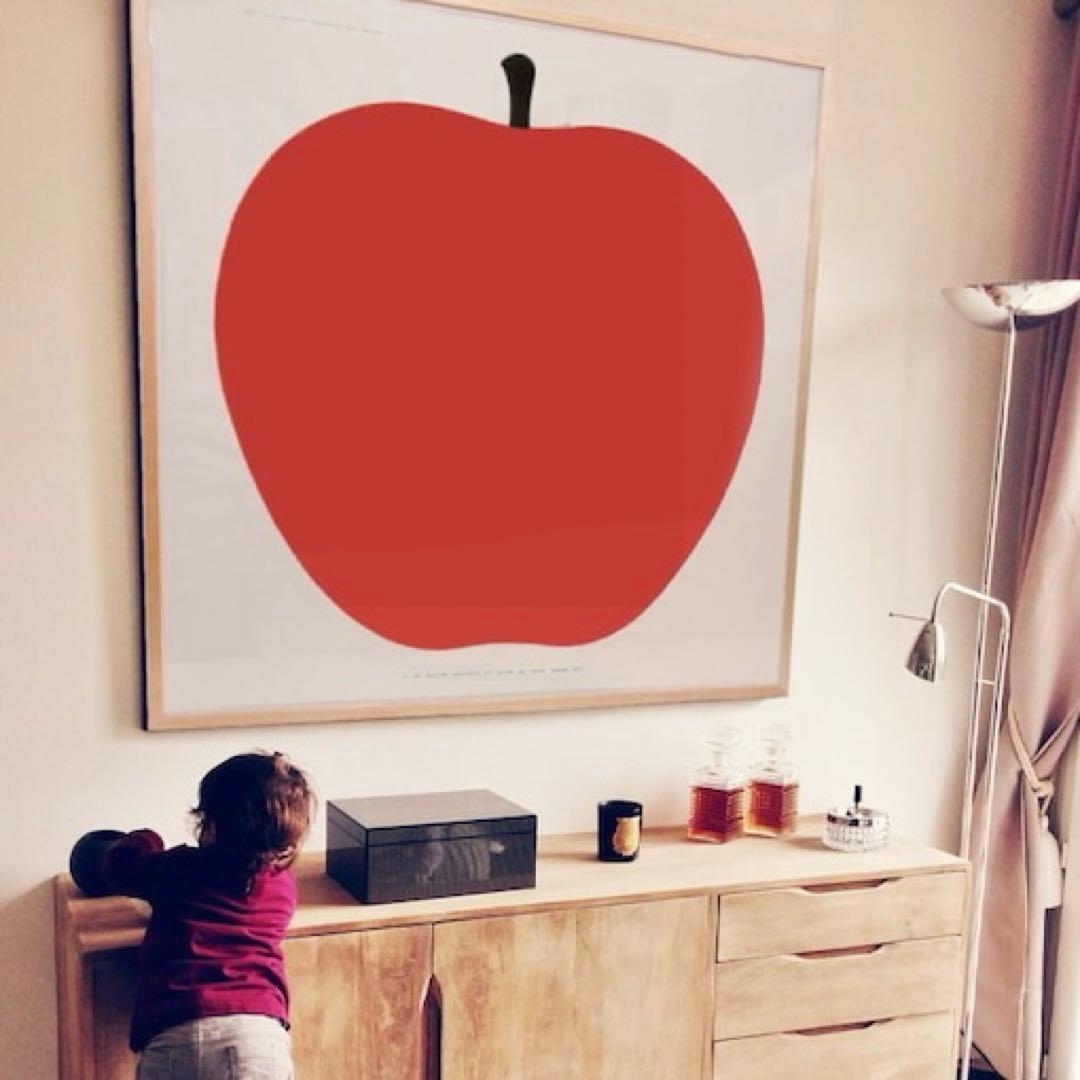 EnzoMari エンツォ・マーリ 赤いリンゴのアート 特大ポスターフレーム