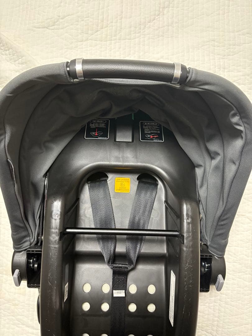 アップリカ　 エアキャリーAB　新生児　ベビーシート　トラベルシステム　R129