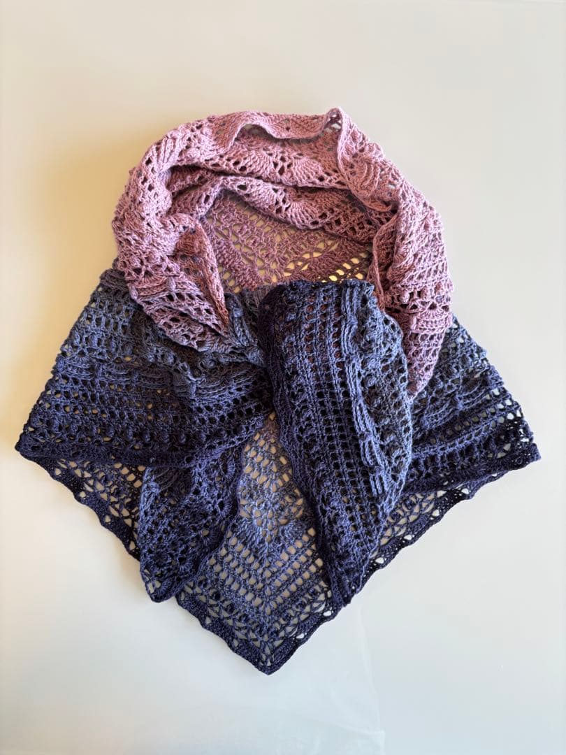 三角ショール　バレエショール　年中使用可　洗濯可　綿100％　海外1000m毛糸