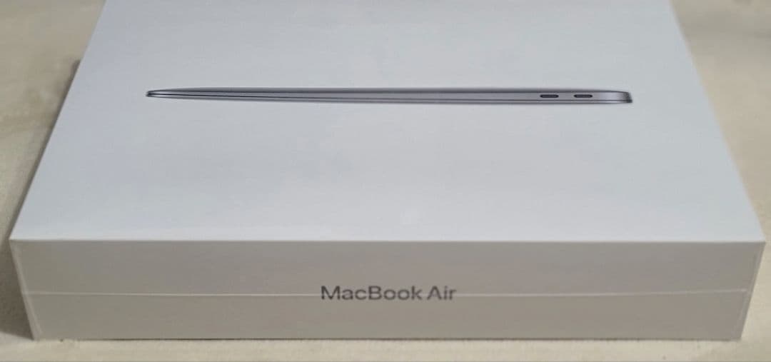 Apple MacBook Air 13.3インチ256GB