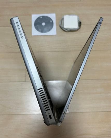 MacBook本体 PowerBook G4 550MHz 512Mb