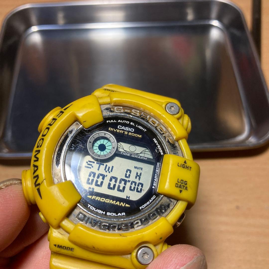 CASIO Frogman ダイバーズウォッチ イエロー