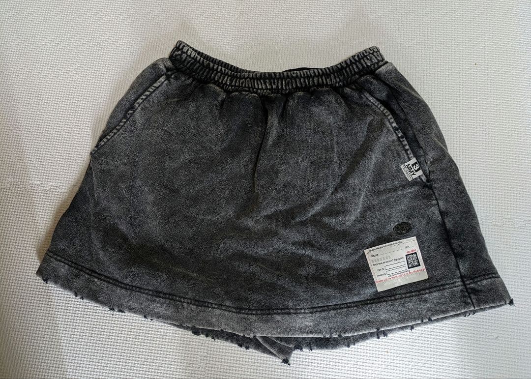 メゾンミハラヤスヒロ　ブリーチショートパンツ