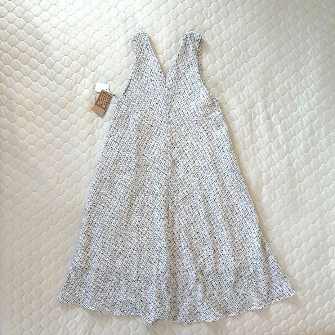 【新品タグ付】BEARDSLEY✴︎ツイードフレアワンピース　ホワイト サイズ1