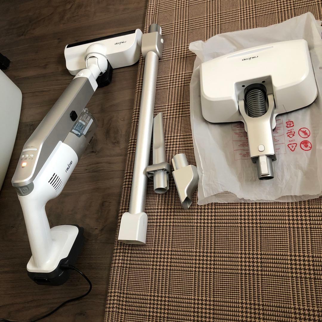 スティッククリーナー本体と付属品　値下げ不可