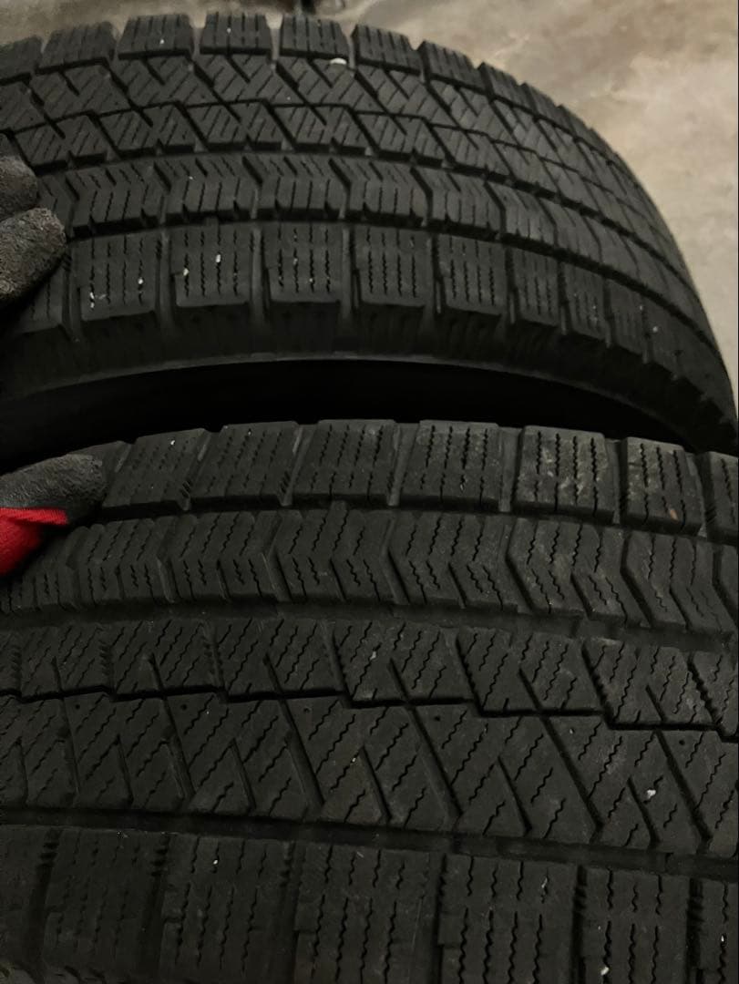 ライズに使用16インチ スタッドレスタイヤ ホイールセットバリ溝VRX2