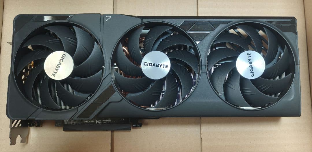 グラフィックボード・グラボ・ビデオカード rtx4070ti super GV-N407TSWF3MAX OC-16GD