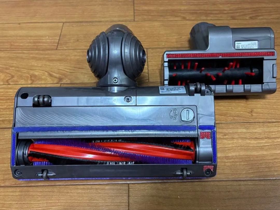 【美品】ダイソン dyson V7 slim 作動良好　洗浄除菌済み