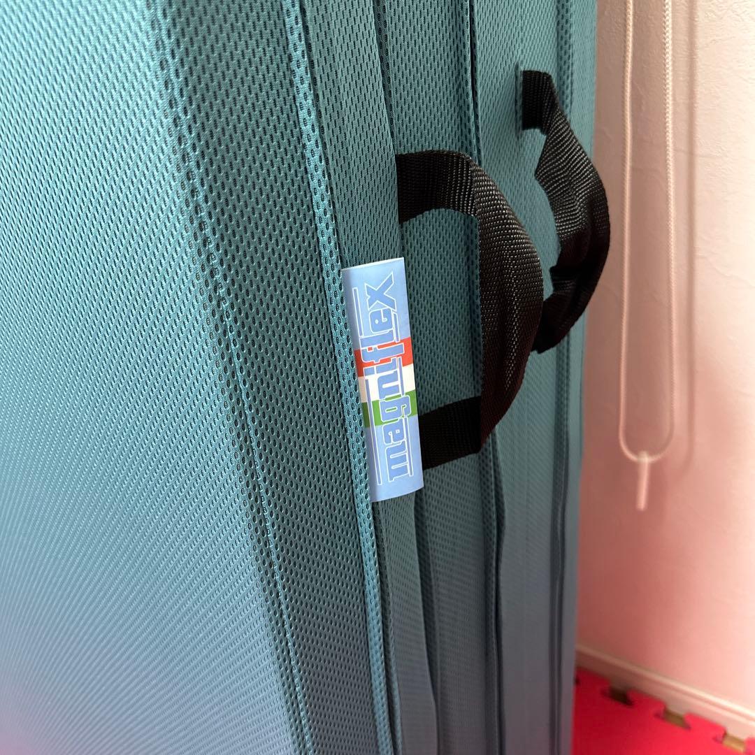 マニフレックス メッシュ・ウィング 日本用三つ折り高反発マットレス クイーン