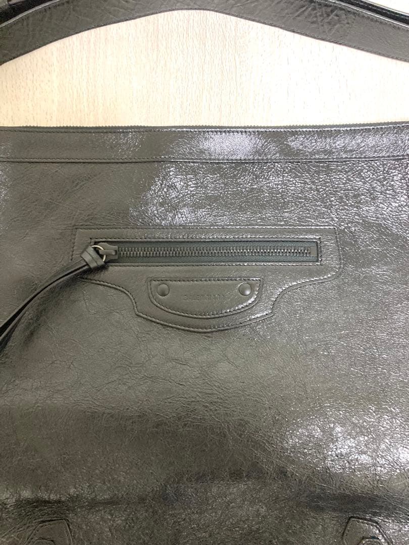 【新品未使用品】 BALENCIAGA （バレンシアガ）レザー ショルダーバッグ