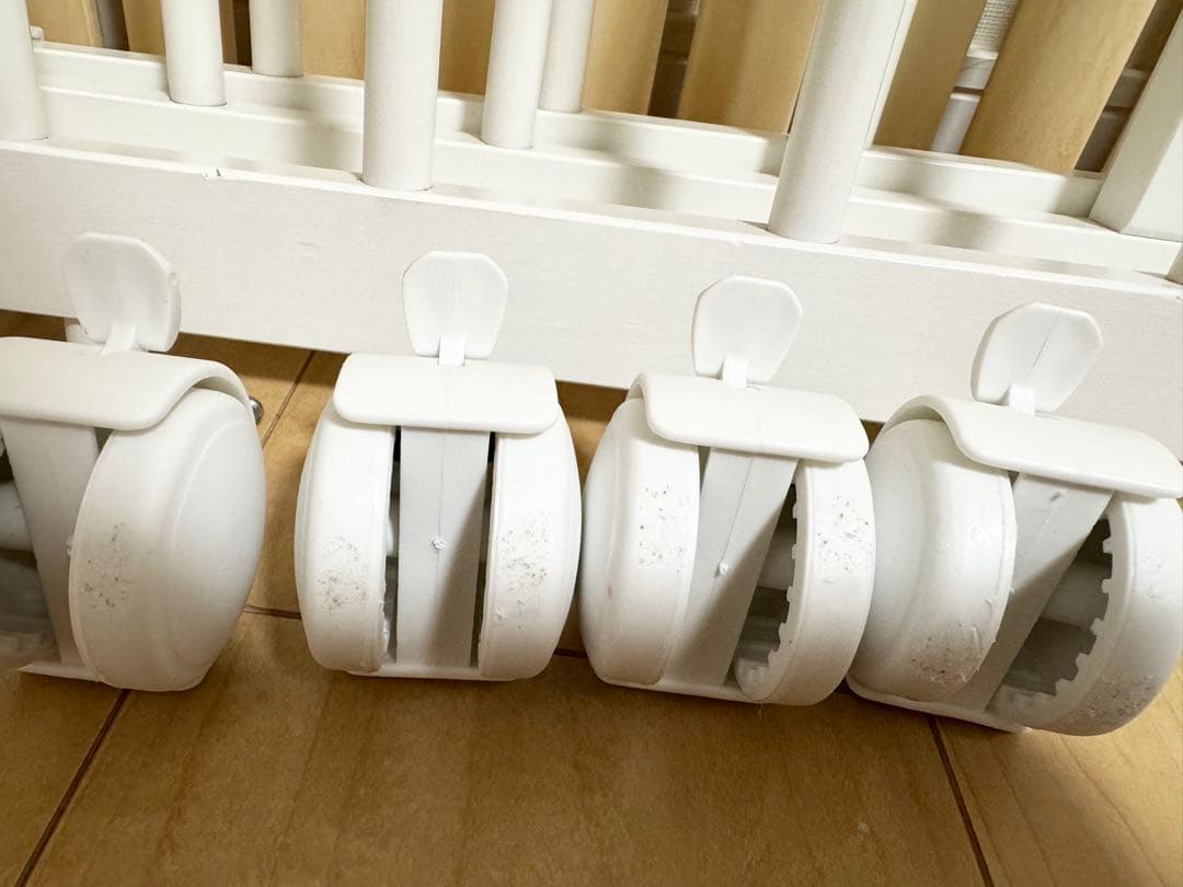 ファルスカ farska ベッドサイドベッド03 ホワイト