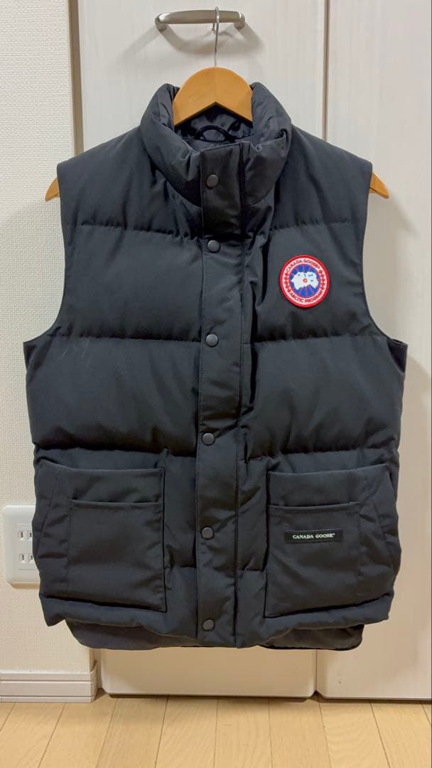 ＜ ＞FREESTYLE VEST ダウンベスト　美品