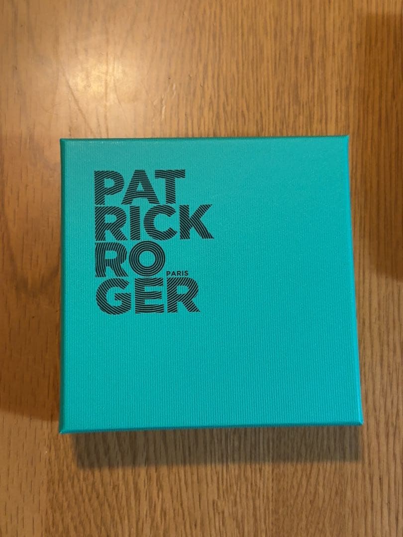 16個入り プラリネ PatrickRoger パトリックロジェ チョコ