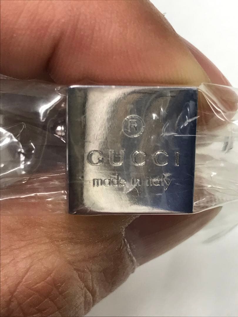 GUCCI カフス　ビニール未開封