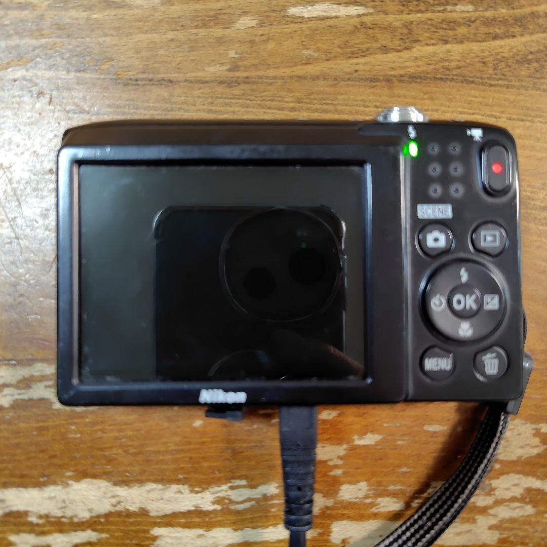 Nikon COOLPIX A100　 バッテリー、充電器、SDカード付き