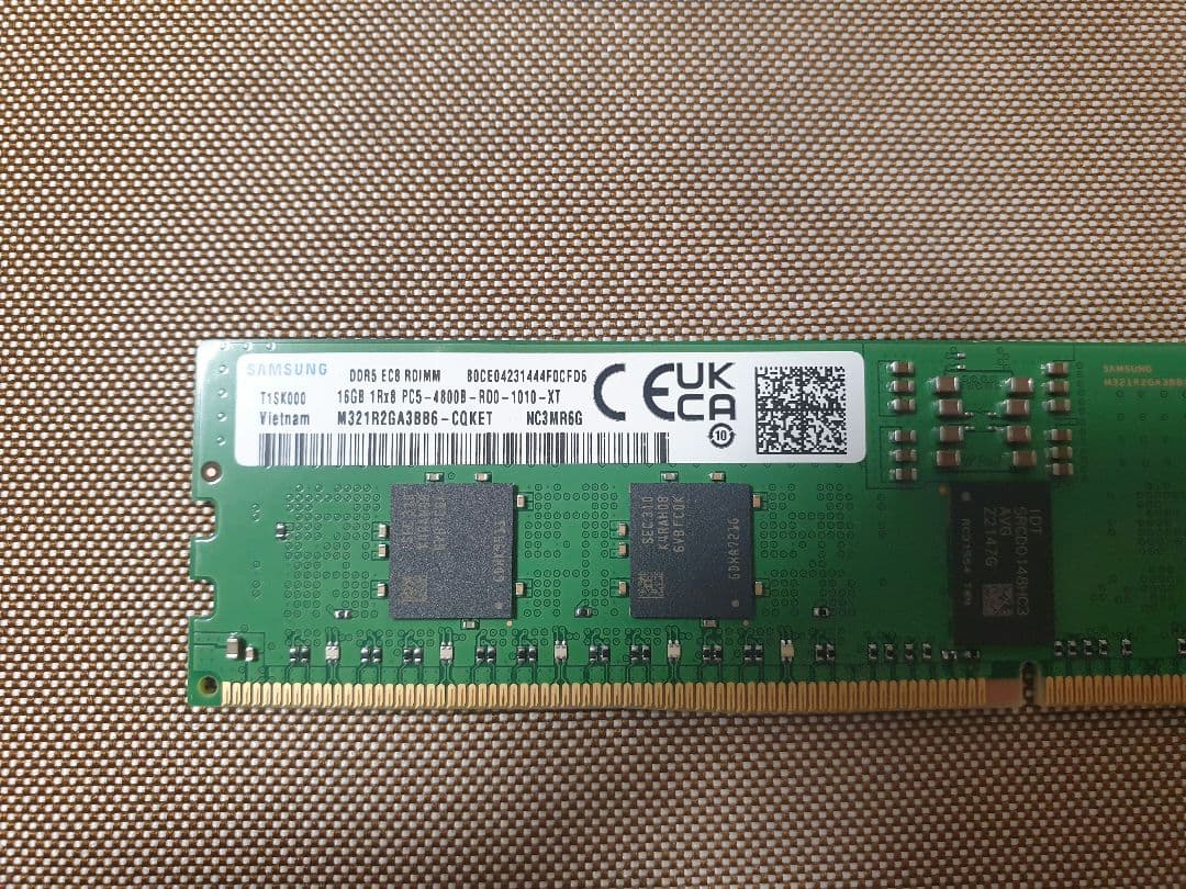 Skhynix DDR5 PC5-4800 RDIMM 16GB メモリ