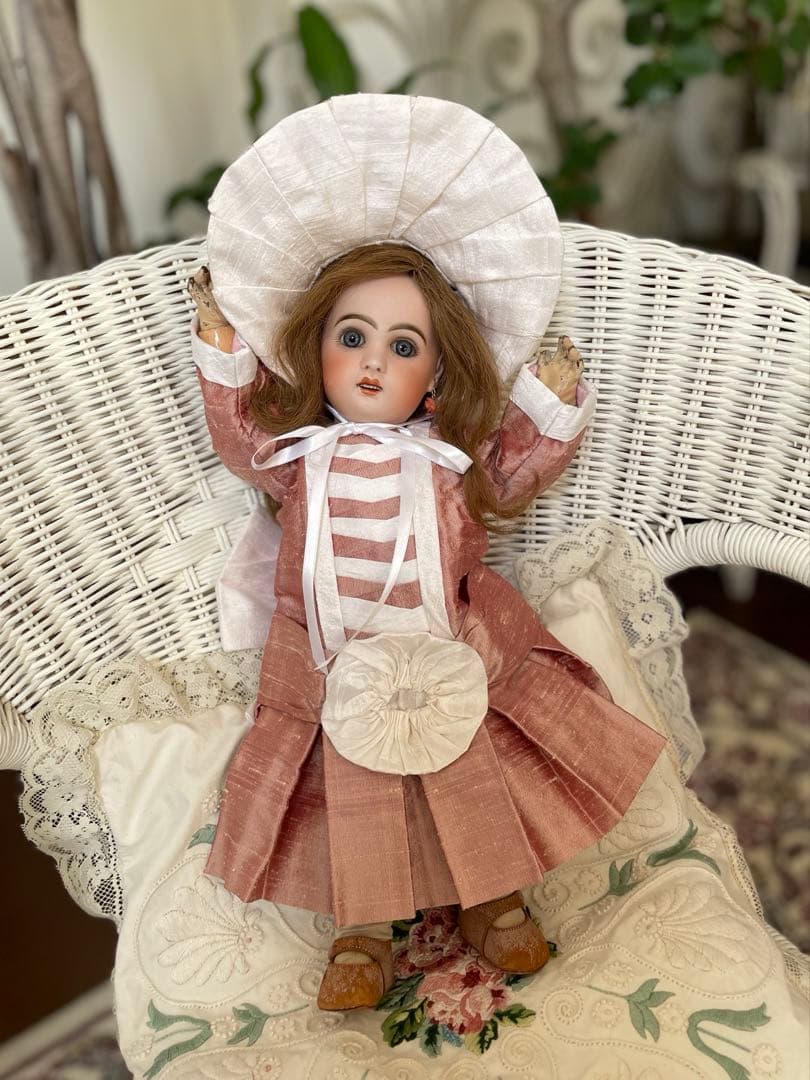 断捨離SALE品♡シルク アンティークビスクドールドレス ＆ ボンネット♡