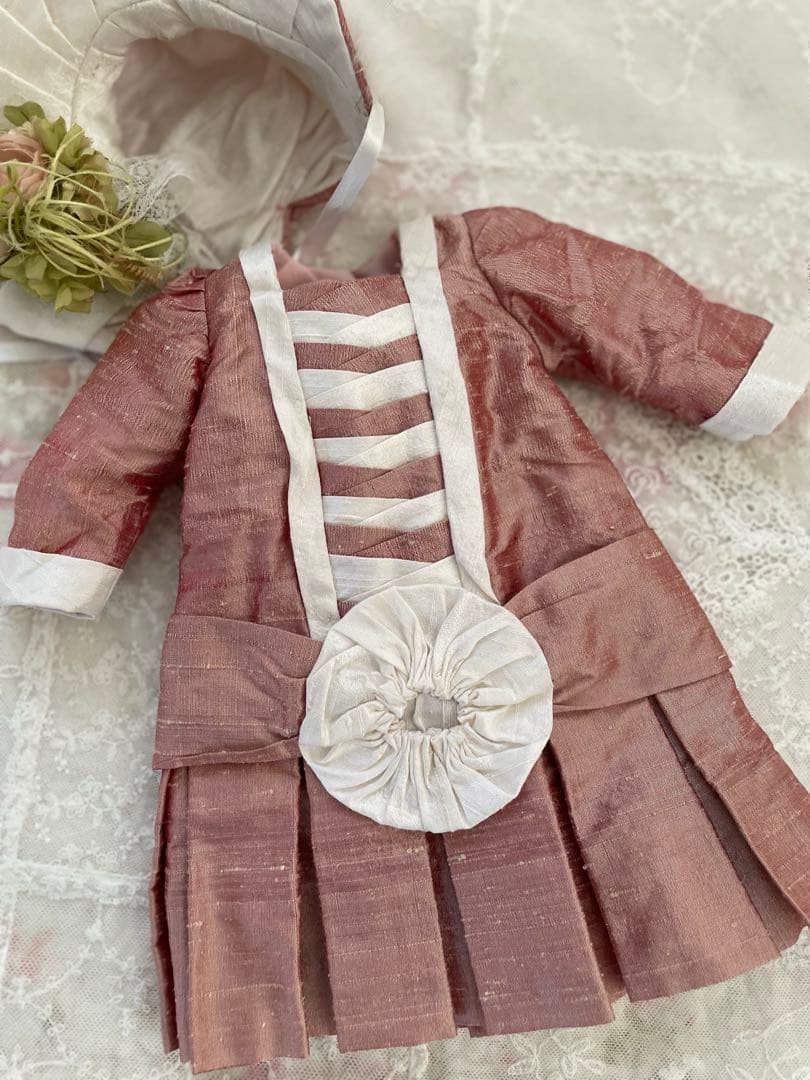 断捨離SALE品♡シルク アンティークビスクドールドレス ＆ ボンネット♡