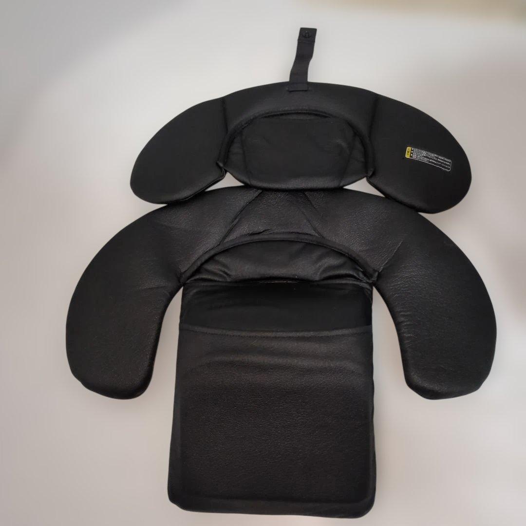 【美品】Combi クルムーヴスマート ISOFIX JG-650