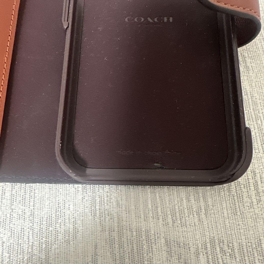 極美品 COACH 手帳型 iPhone13 スマホケース 茶 シグネチャー