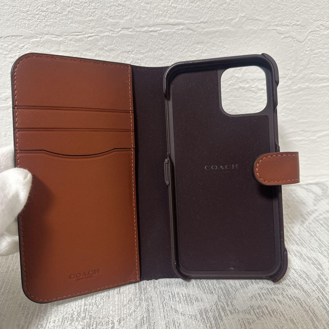 極美品 COACH 手帳型 iPhone13 スマホケース 茶 シグネチャー