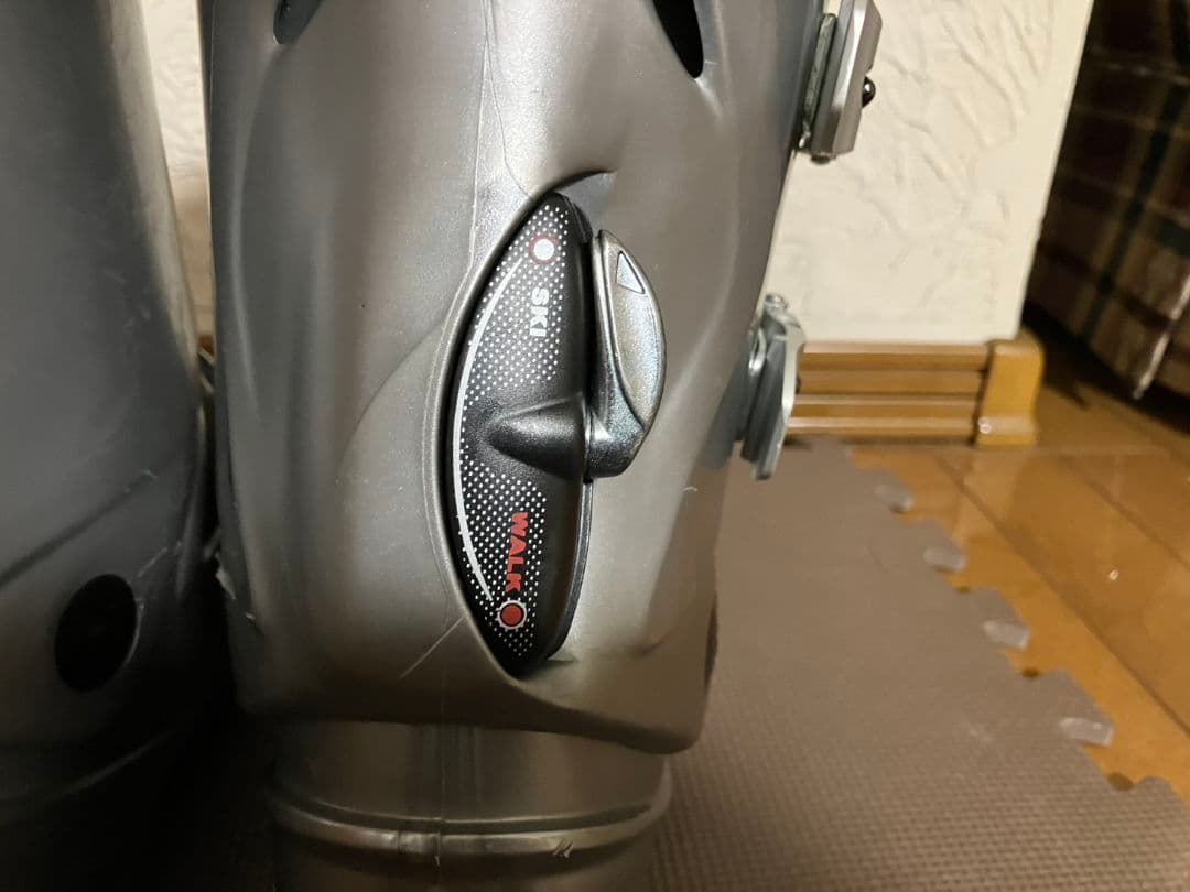 DOLOMITE　ドロミテ スキーブーツ 28cm　足幅広め WALKモード付