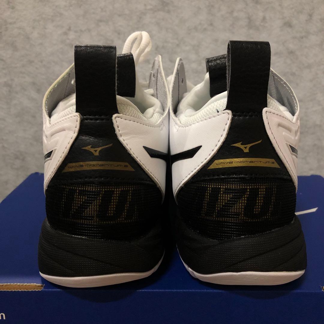 [ミズノ] バレーボールシューズ ウエーブモーメンタム 2 MID