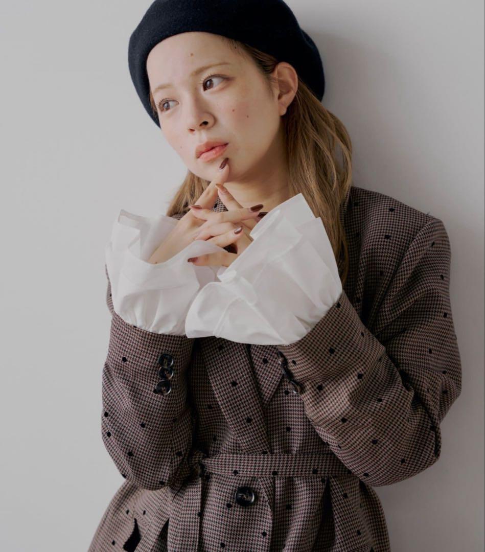 chico 【yuzuコラボ企画】袖フリルオーバージャケット