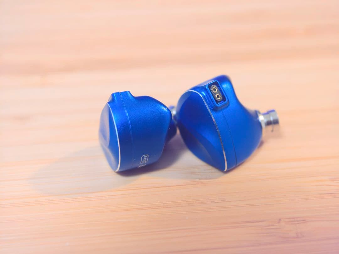 イヤホン BQEYZ x Angeliers WINTER Ultra