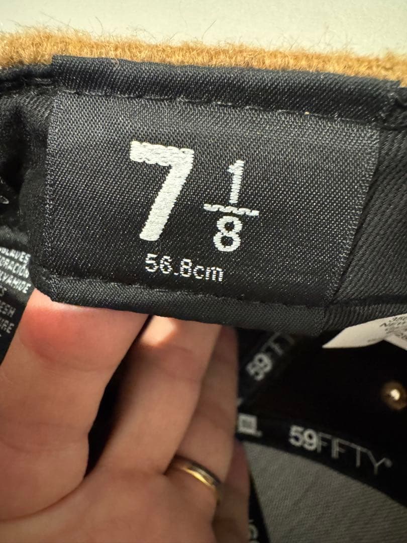 Supreme ブラウンキャップ　7 1/8（56.8センチ）