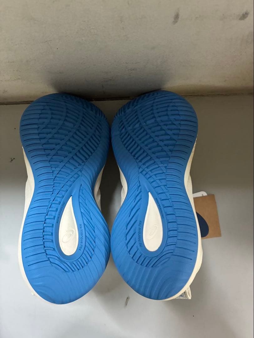 NOVA SURGE 3 GS 752カラー 22.0㎝