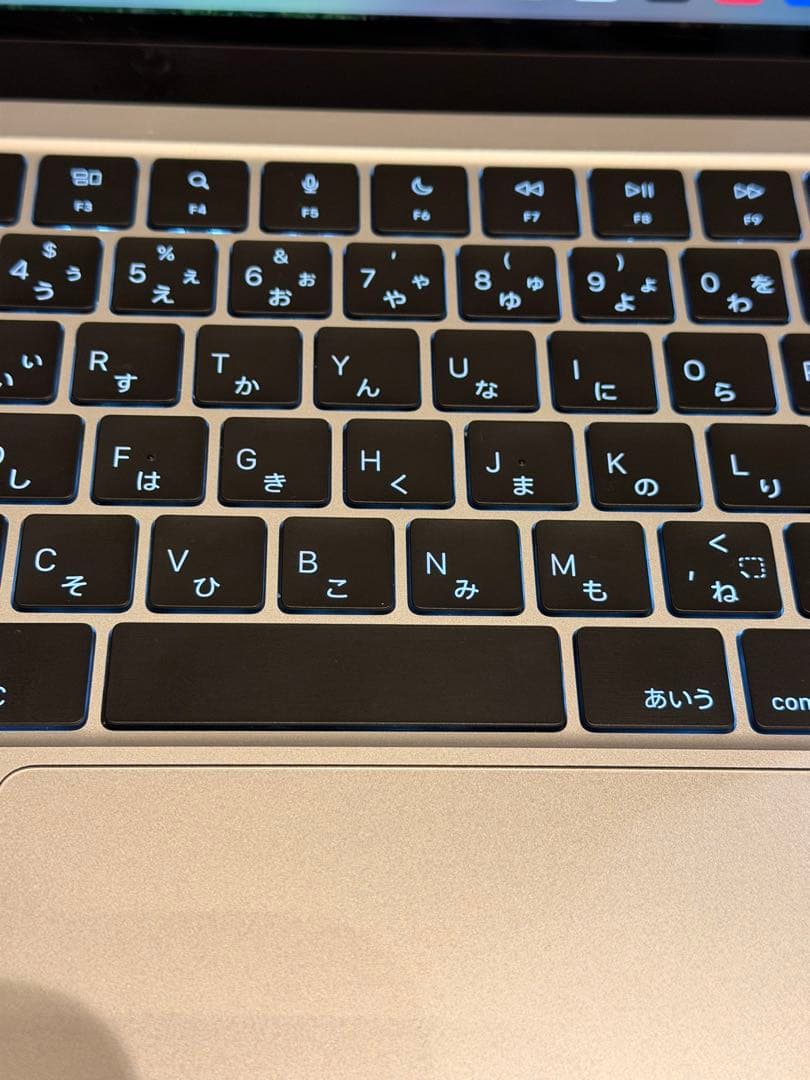 ゆーちゃんほぼ新品MacBook Air 2025 M4 32GB JIS