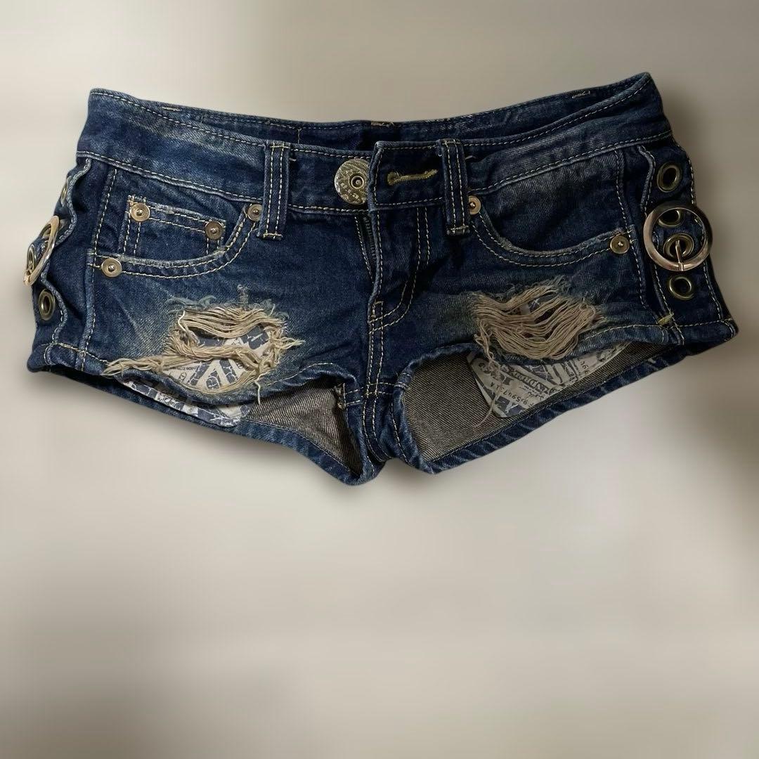 もう値下げ致しませんd.i.a.ショートパンツ