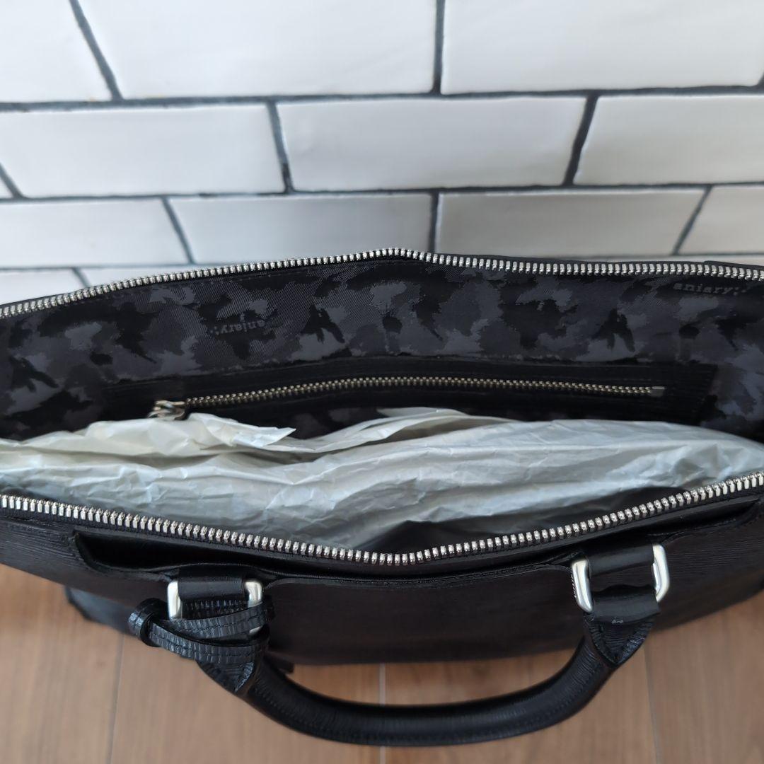 aniary　本皮　小型　ブリーフケース　アニアリ　レザー　ビジネスバッグ