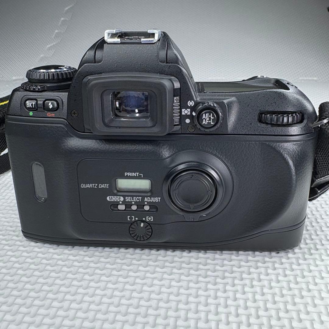 【美品】Nikon F80 フィルム一眼レフカメラ