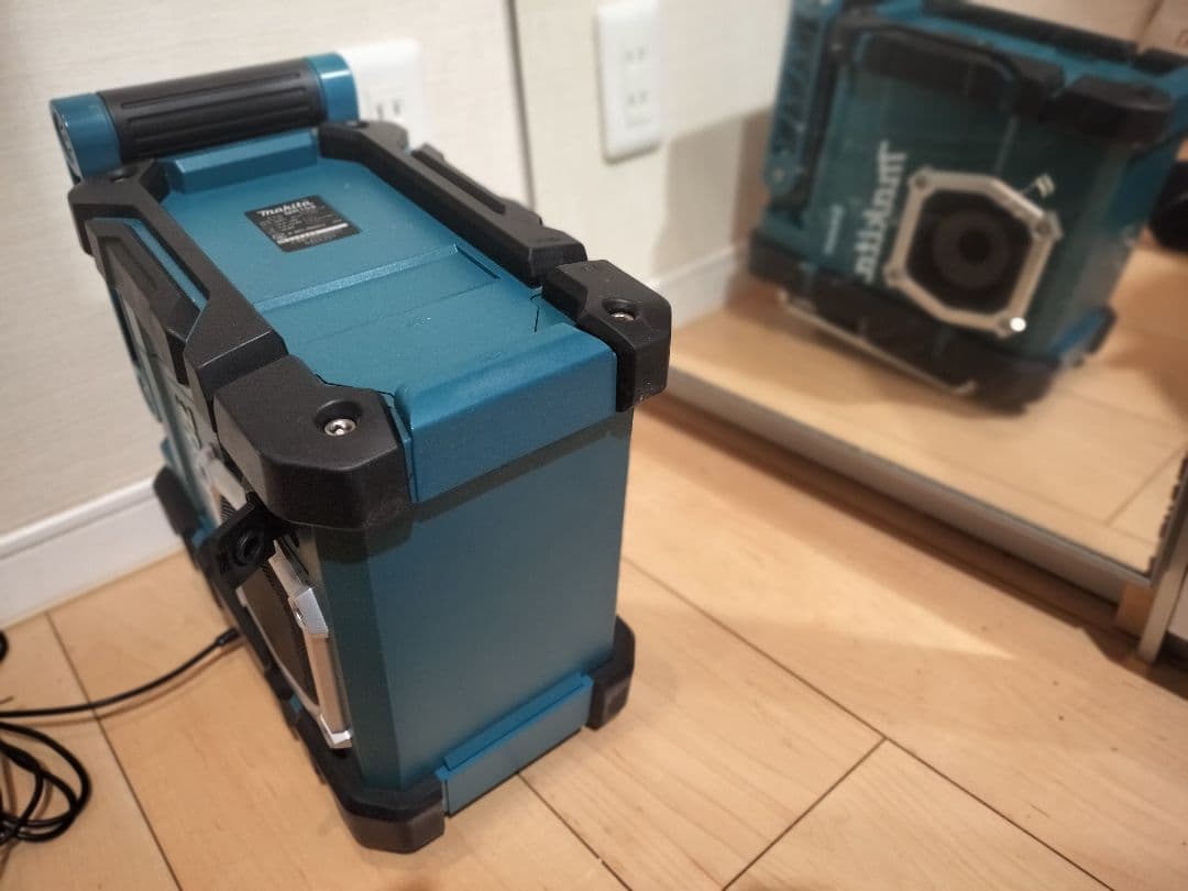 Makita マキタラジオ MR108 Bluetooth対応 ACアダプター付