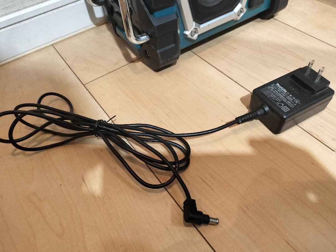 Makita マキタラジオ MR108 Bluetooth対応 ACアダプター付