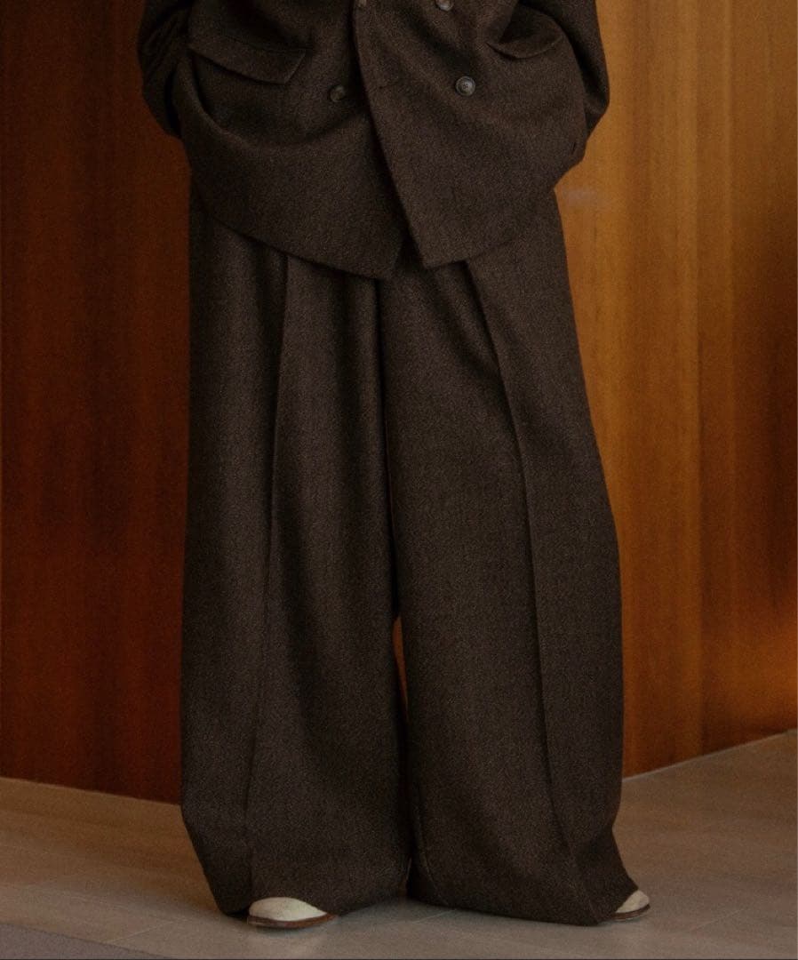 【完売品】soerte ワイドストレートヘリンボーンスラックス ブラウン 3