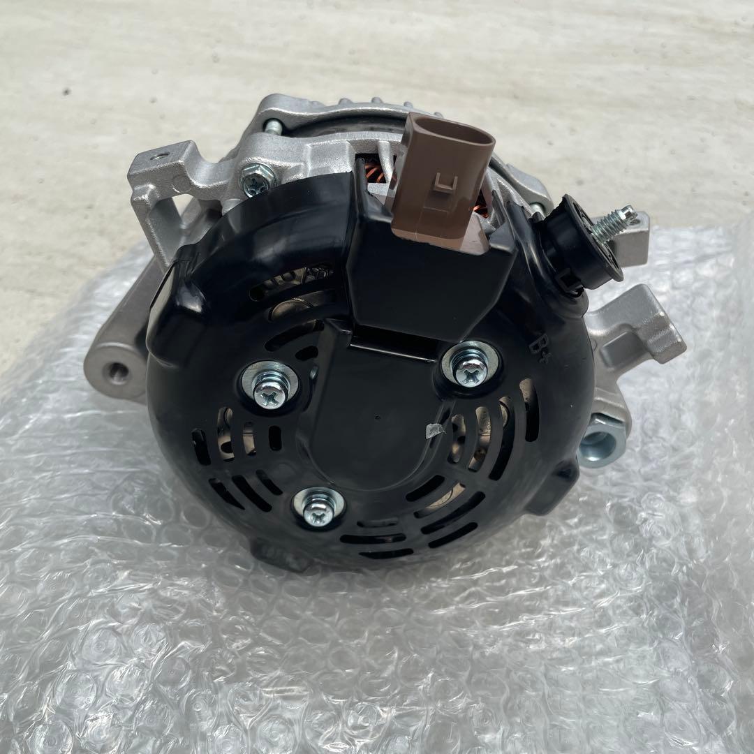 トヨタ　カローラフィールダー　オルタネーター 27060-47270