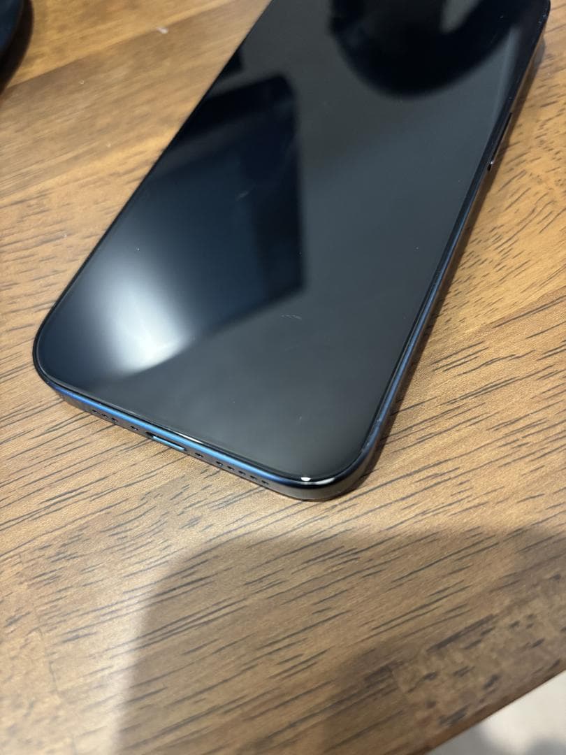 スマートフォン本体 iPhone 15 pro 128GB