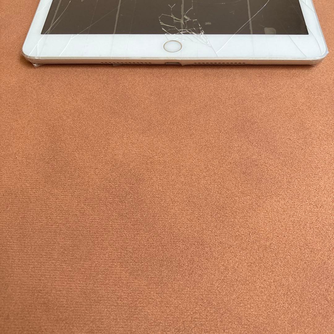 579【早い者勝ち】電池良好☆iPad8 第8世代 128GB SIMフリー☆