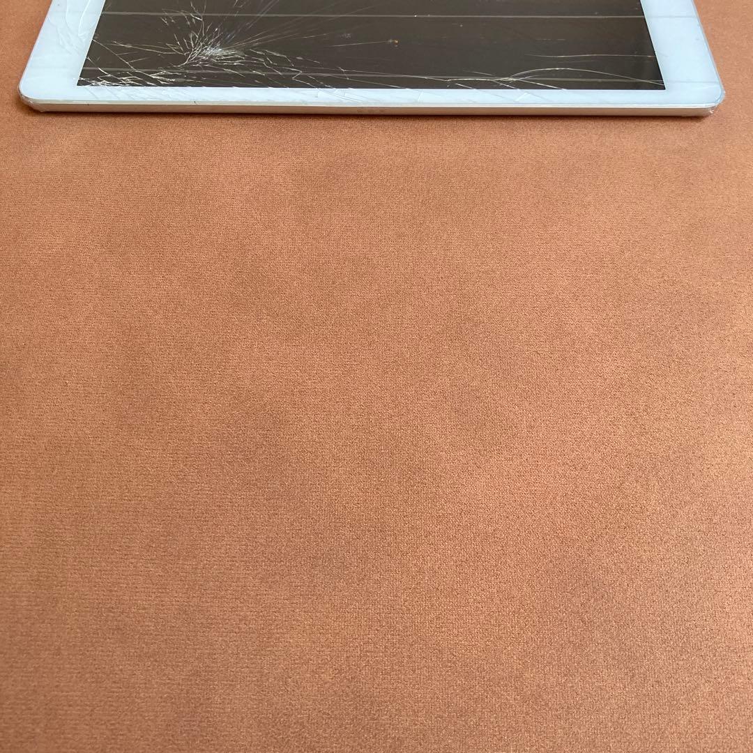 579【早い者勝ち】電池良好☆iPad8 第8世代 128GB SIMフリー☆