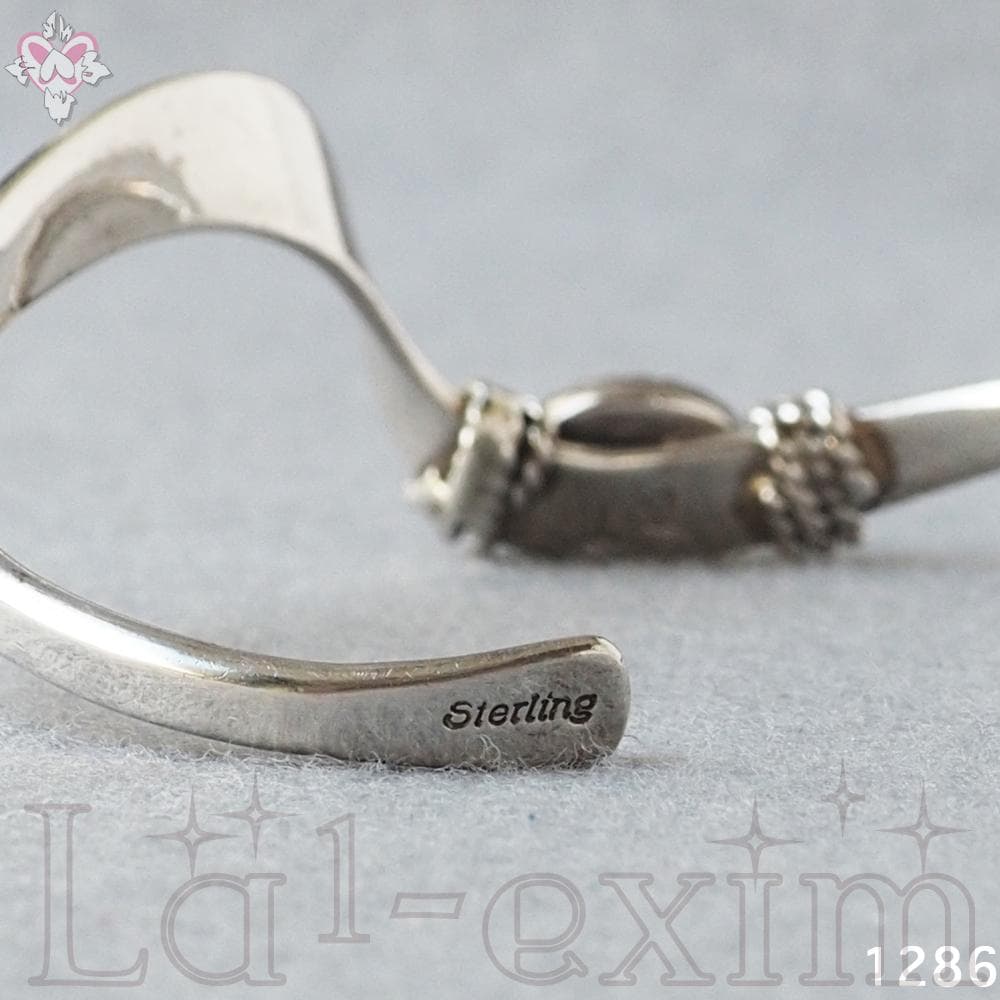 美品 ターコイズ インディアンジュエリー 純銀製 シルバー 刻印 BT バングル