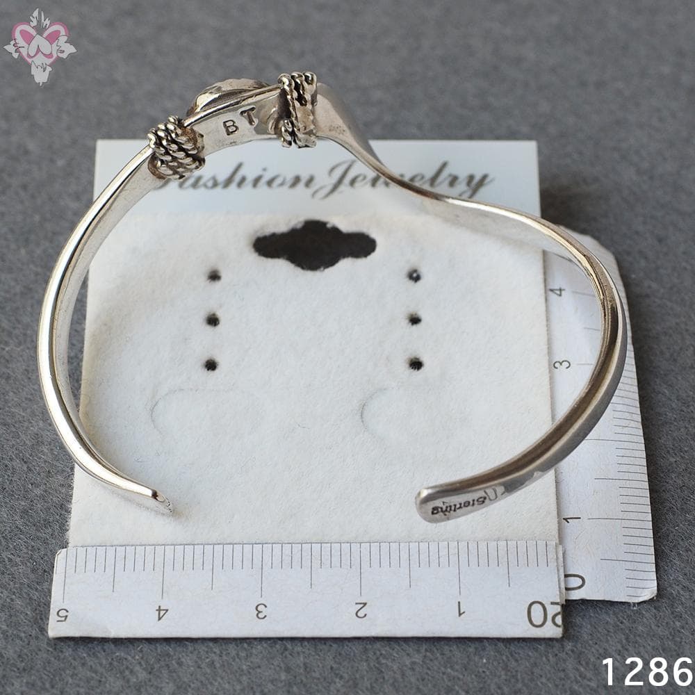 美品 ターコイズ インディアンジュエリー 純銀製 シルバー 刻印 BT バングル