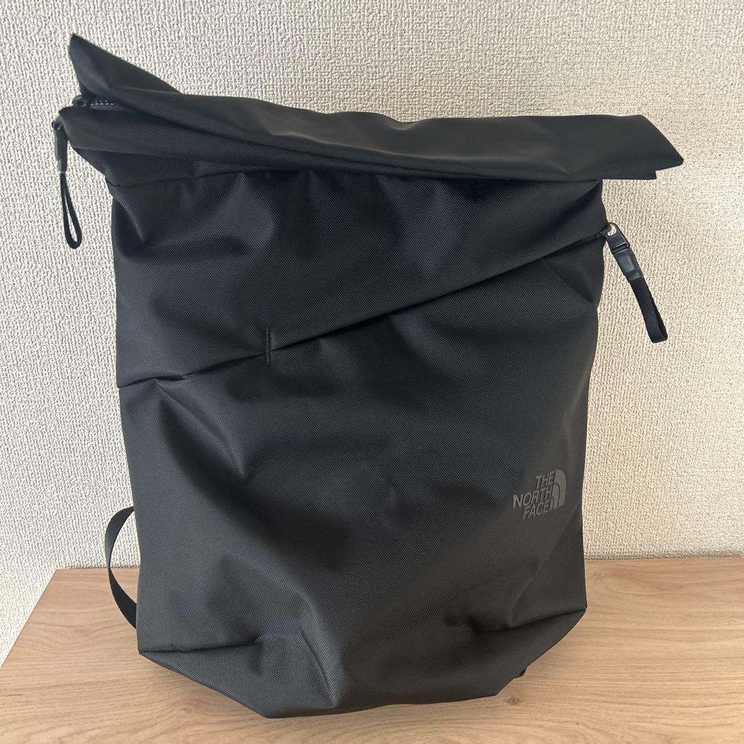 ほぼ未使用/THE NORTH FACE/ピレネーバックパック 16L